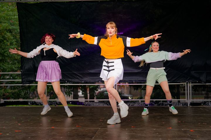 Foto from Tracon Dance Medley 2025 album