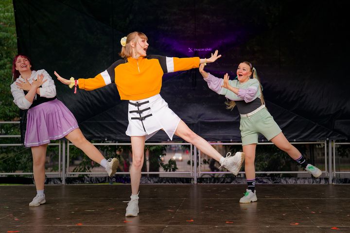 Tracon Dance Medley 2025 - 250911003010b.jpg