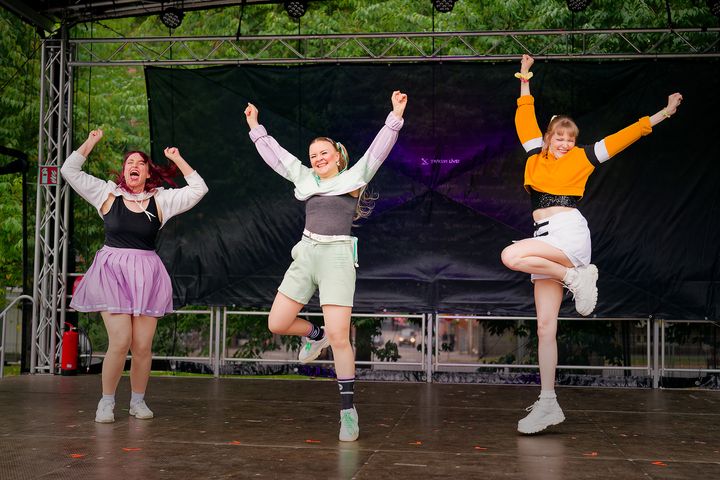 Foto from Tracon Dance Medley 2025 album