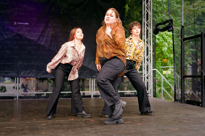 Foto from Tracon Dance Medley 2025 album