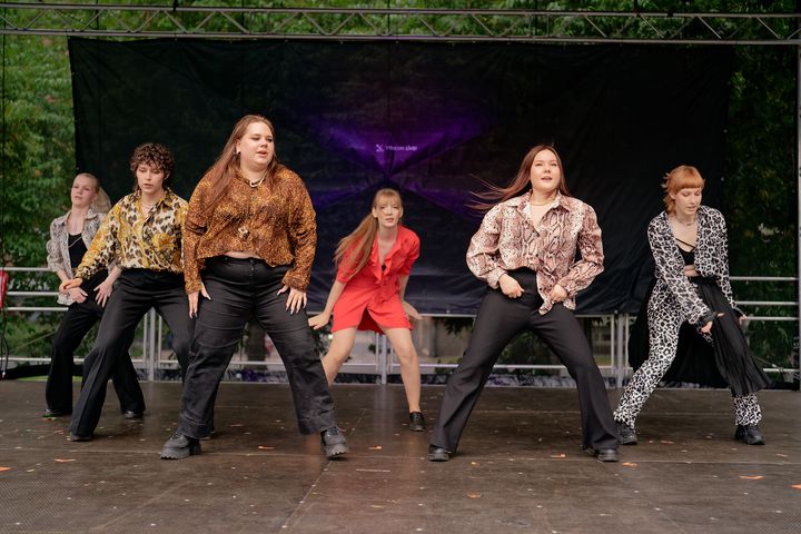 Foto from Tracon Dance Medley 2025 album